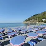 Piazza 100 Croci Apartment
