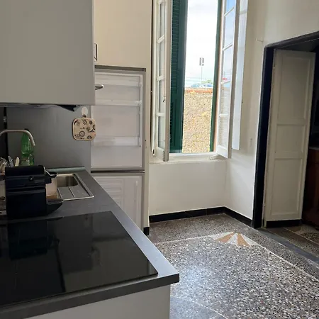 Apartment Piazza 100 Croci