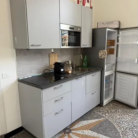 Apartment Piazza 100 Croci Bonassola