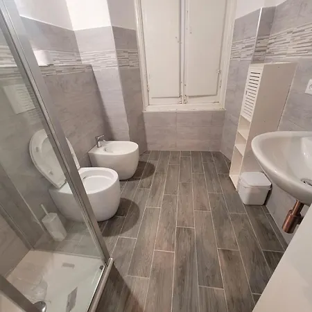 Apartment Piazza 100 Croci Bonassola