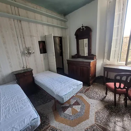 Apartment Piazza 100 Croci Bonassola